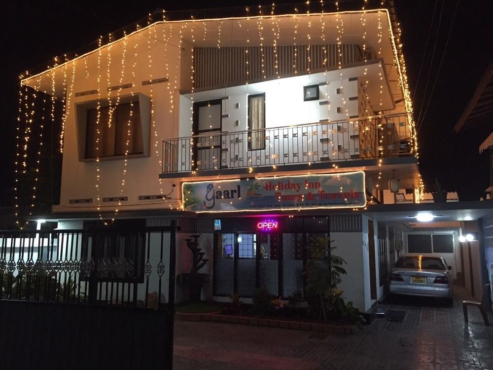 Yaarl Holiday Inn Jaffna Esterno foto